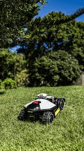 Mammotion Luba 2 Mini 800 AWD robottiruohonleikkuri vision & RTK