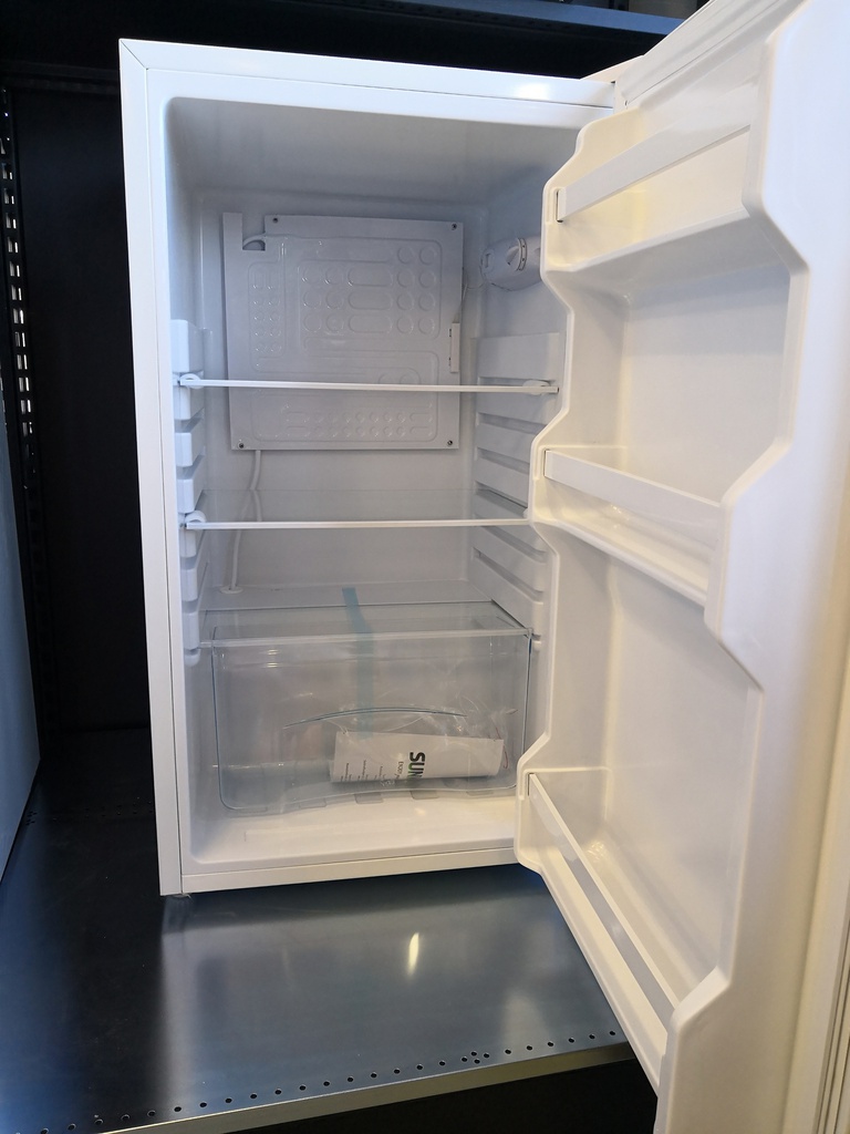 Kompressorijääkaappi Sunwind Cuisine 110l ilman pakastelokeroa 12V