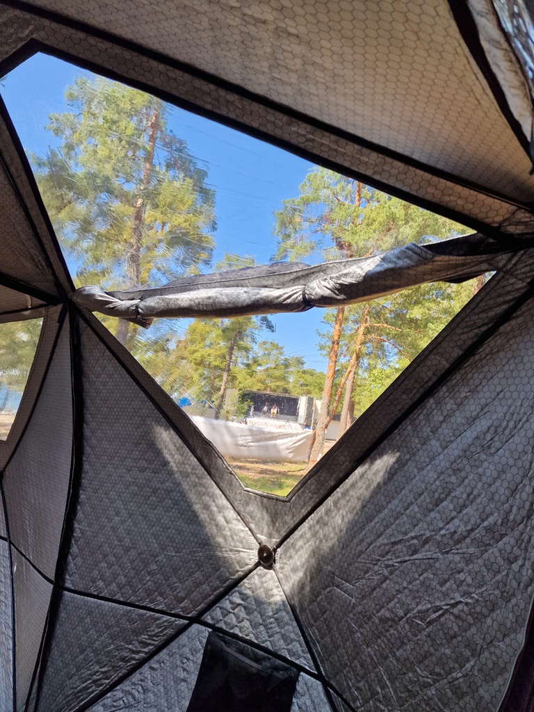 2 Saunacube S -koko teltta sekä kiuas