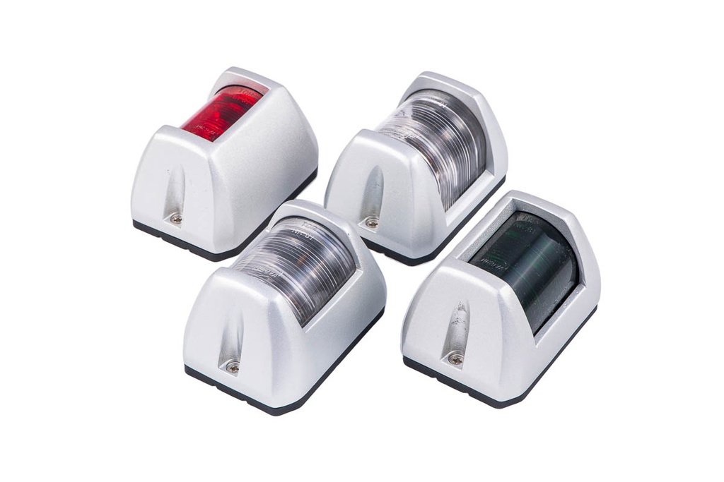 Jukova R-2 kulkuvalo, perävalo kirkas