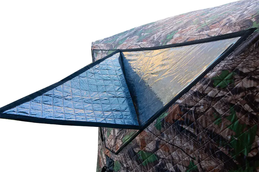 camo_ikkunaa_avataan.webp