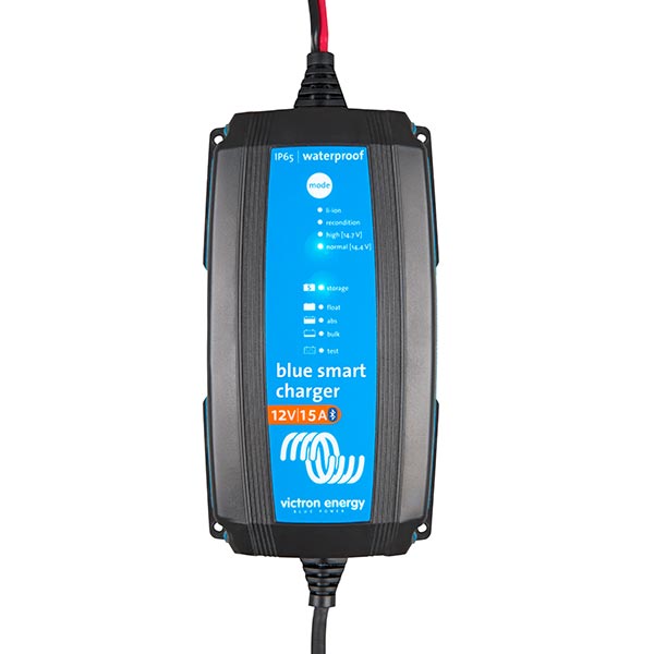 Victron Blue Smart IP65 Akkulaturi 12/15 + DC connector