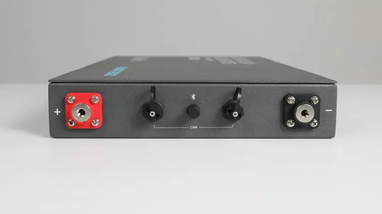 Renogy REGO 12V 104Ah Solid State litiumakku lämmityksellä ja Bluetoothilla